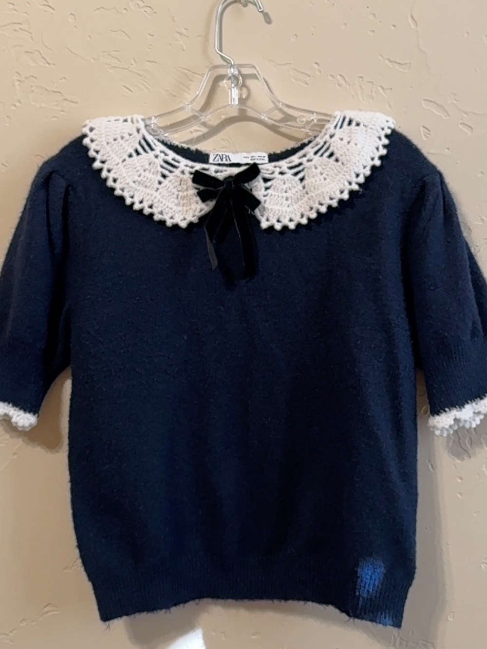 ZARA Navy Short-Sleeve Sweater with White Crochet Collar and Black Bow